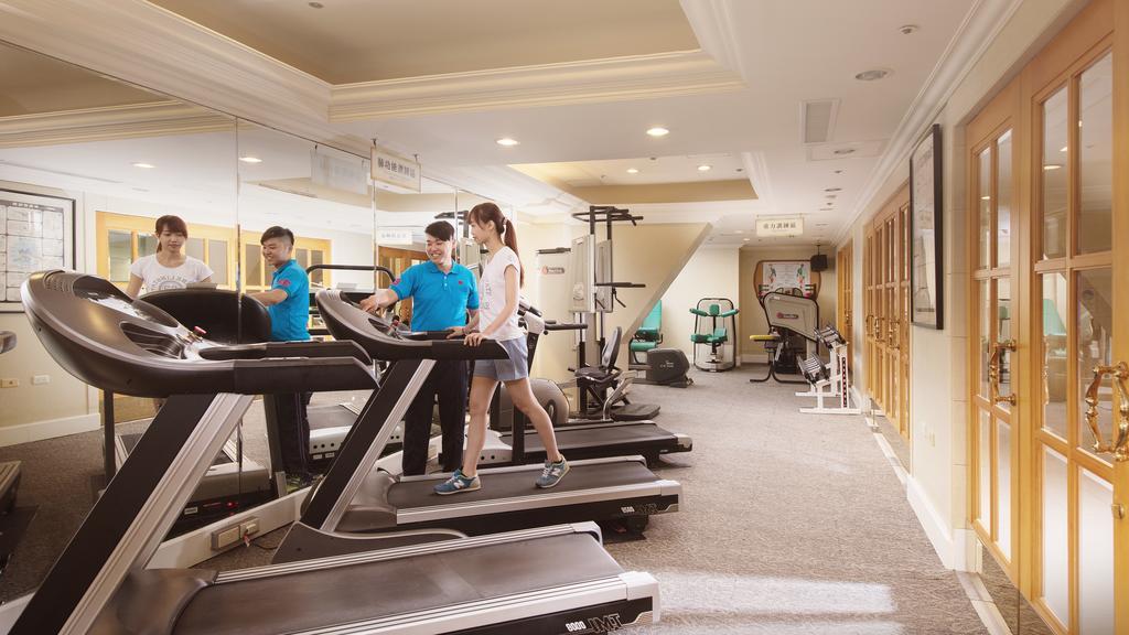 Han Hsien International Hotel Kaohsiung Exterior photo The gym at the hotel